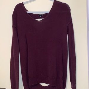 Backless ladder burgundy sweater